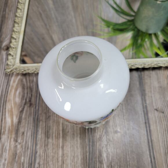 Vintage Lamp Shade, Smaller Hurricane Globe White with floral - Picture 3 of 4